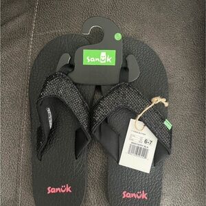 Sanuk Black Glitter Flip Flops